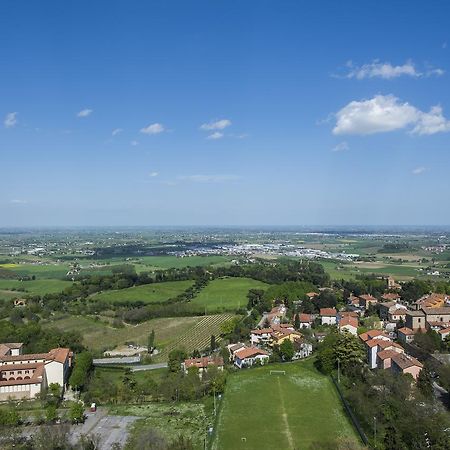 Albergo Colonna แบร์ตินอโร ภายนอก รูปภาพ