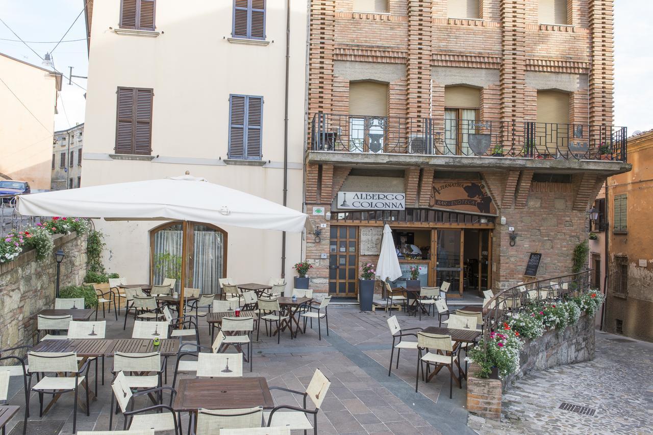 Albergo Colonna แบร์ตินอโร ภายนอก รูปภาพ